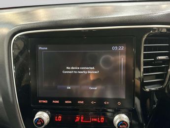Mitsubishi Outlander 2.4h TwinMotor 13.8kWh Design SUV 5dr Petrol Plug-in Hybrid CVT 
