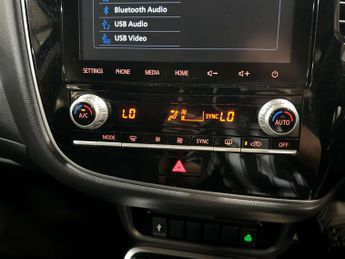 Mitsubishi Outlander 2.4h TwinMotor 13.8kWh Design SUV 5dr Petrol Plug-in Hybrid CVT 