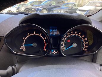 Ford Fiesta 1.6 Zetec Powershift Euro 5 5dr