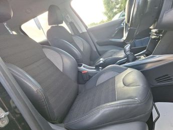 Peugeot 2008 1.6 e-HDi Allure Euro 5 (s/s) 5dr