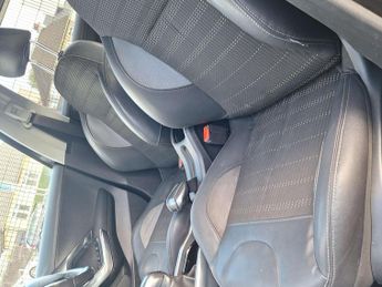 Peugeot 2008 1.6 e-HDi Allure Euro 5 (s/s) 5dr