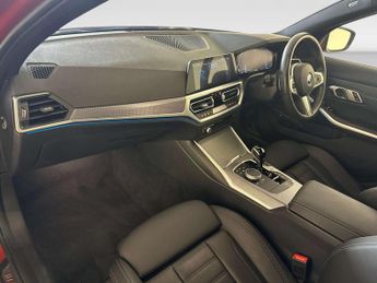 BMW 3 Series 2.0 330e 12kWh M Sport Saloon 4dr Petrol Plug-in Hybrid Auto xDr
