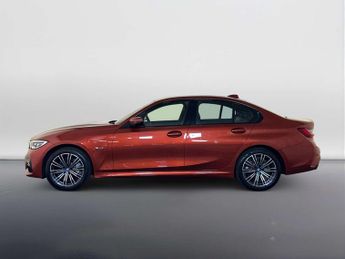 BMW 3 Series 2.0 330e 12kWh M Sport Saloon 4dr Petrol Plug-in Hybrid Auto xDr