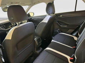 Volkswagen T-Roc 1.5 TSI GPF EVO SEL SUV 5dr Petrol DSG Euro 6 (s/s) (150 ps)