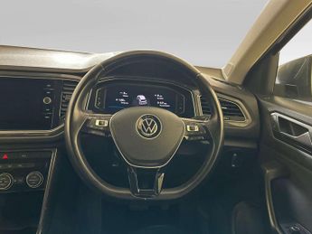 Volkswagen T-Roc 1.5 TSI GPF EVO SEL SUV 5dr Petrol DSG Euro 6 (s/s) (150 ps)