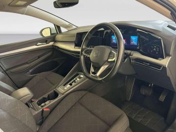 Volkswagen Golf 1.5 eTSI MHEV Life Hatchback 5dr Petrol Hybrid DSG Euro 6 (s/s) 
