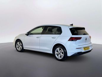 Volkswagen Golf 1.5 eTSI MHEV Life Hatchback 5dr Petrol Hybrid DSG Euro 6 (s/s) 