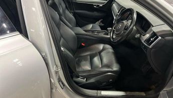 VOLVO V90 2.0 D4 Momentum Estate 5dr Diesel Auto Euro 6 (s/s) (190 ps) **F