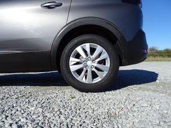 Peugeot 5008 1.5 BlueHDi Active Premium + EAT Euro 6 (s/s) 5dr