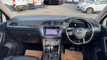 Volkswagen Tiguan Allspace 2.0 TDI SEL SUV 5dr Diesel DSG 4Motion Euro 6 (s/s) (150 ps)