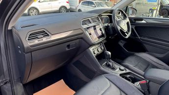 Volkswagen Tiguan Allspace 2.0 TDI SEL SUV 5dr Diesel DSG 4Motion Euro 6 (s/s) (150 ps)