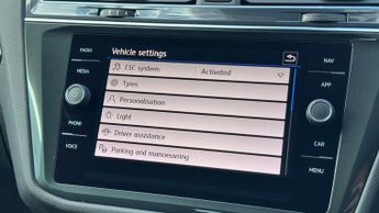 Volkswagen Tiguan Allspace 2.0 TDI SEL SUV 5dr Diesel DSG 4Motion Euro 6 (s/s) (150 ps)