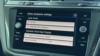 Volkswagen Tiguan Allspace 2.0 TDI SEL SUV 5dr Diesel DSG 4Motion Euro 6 (s/s) (150 ps)