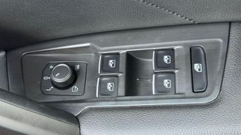 Volkswagen Tiguan Allspace 2.0 TDI SEL SUV 5dr Diesel DSG 4Motion Euro 6 (s/s) (150 ps)