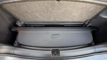 Volkswagen Tiguan Allspace 2.0 TDI SEL SUV 5dr Diesel DSG 4Motion Euro 6 (s/s) (150 ps)