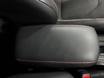 Toyota Corolla 1.8 VVT-h Excel CVT Euro 6 (s/s) 5dr