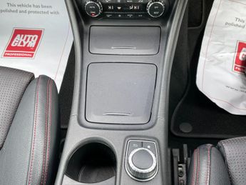 Mercedes-Benz GLA 2.1 GLA220d AMG Line (Premium) 7G-DCT 4MATIC Euro 6 (s/s) 5dr