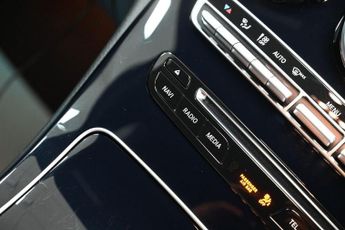 MERCEDES-BENZ C CLASS 2.1 C220d AMG Line Saloon 4dr Diesel 7G-Tronic+ Euro 6 (s/s) (17