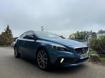 Volvo V40 Cross Country 2.0 D4 Lux Nav Auto Euro 6 (s/s) 5dr