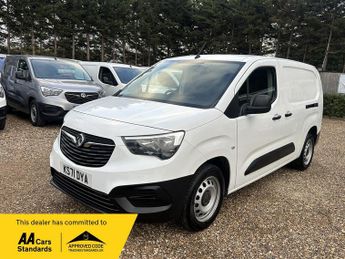 Vauxhall Combo 1.5 Turbo D 2300 Dynamic L2 H1 Euro 6 4dr