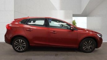 Volvo V40 1.5 T2 Momentum Nav Plus Auto Euro 6 (s/s) 5dr