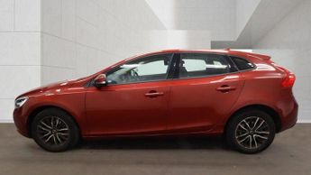 Volvo V40 1.5 T2 Momentum Nav Plus Auto Euro 6 (s/s) 5dr