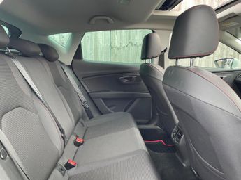 SEAT Leon 2.0 TDI FR Technology DSG Euro 6 (s/s) 5dr