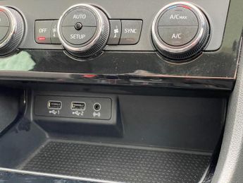 SEAT Leon 2.0 TDI FR Technology DSG Euro 6 (s/s) 5dr