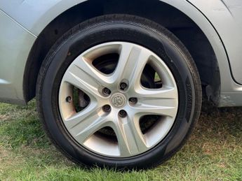 Vauxhall Zafira 1.9 CDTi Exclusiv Auto Euro 4 5dr