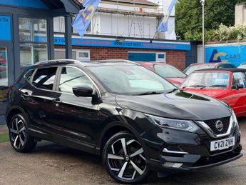 Nissan Qashqai 1.3 DIG-T N-Motion SUV 5dr Petrol Manual Euro 6 (s/s) (140 ps)