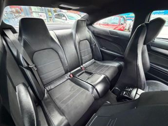 Mercedes-Benz C Class 2.1 C220 CDI AMG Sport Edition Coupe 2dr Diesel G-Tronic+ Euro 5