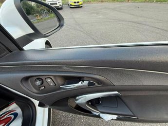 Vauxhall Insignia 1.6 CDTi Design Auto Euro 6 5dr