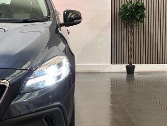 Volvo V40 Cross Country 1.5 T3 Auto Euro 6 (s/s) 5dr