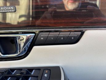 Jaguar XJ 3.0d V6 Portfolio Auto Euro 5 (s/s) 4dr (LWB)