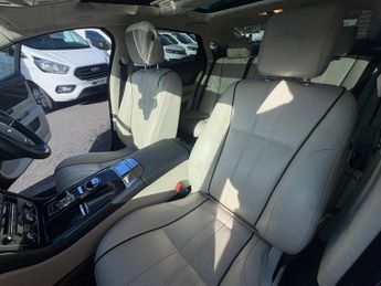 Jaguar XJ 3.0d V6 Portfolio Auto Euro 5 (s/s) 4dr (LWB)
