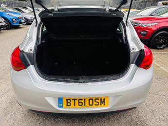 Vauxhall Astra 1.4 16v Excite Euro 5 5dr