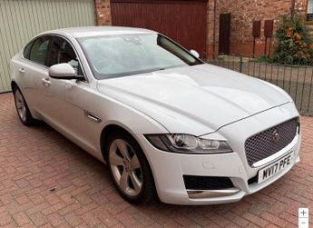 Jaguar XF 2.0d Portfolio Auto Euro 6 (s/s) 4dr