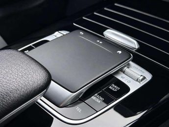 Mercedes-Benz A Class 1.3 A200 AMG Line 7G-DCT Euro 6 (s/s) 5dr
