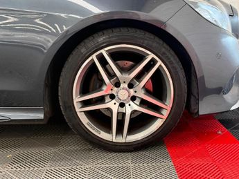 Mercedes-Benz E Class 2.1 E220 CDI AMG Sport G-Tronic+ Euro 5 (s/s) 4dr