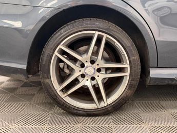 Mercedes-Benz E Class 2.1 E220 CDI AMG Sport G-Tronic+ Euro 5 (s/s) 4dr