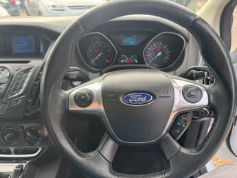 Ford Focus 1.0T EcoBoost Zetec S Euro 5 (s/s) 5dr