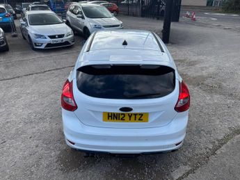 Ford Focus 1.0T EcoBoost Zetec S Euro 5 (s/s) 5dr