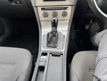 Volkswagen Golf 1.6 TDI BlueMotion Tech Match DSG Euro 5 (s/s) 5dr