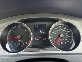 Volkswagen Golf 1.6 TDI BlueMotion Tech Match DSG Euro 5 (s/s) 5dr