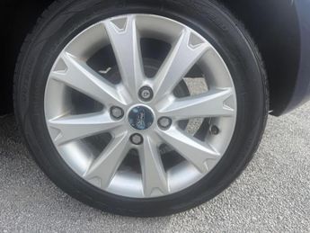 Ford Fiesta 1.4 Zetec 5dr