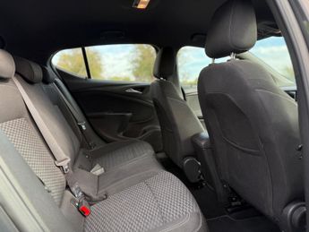 Vauxhall Astra 1.4i Turbo SRi Euro 6 5dr