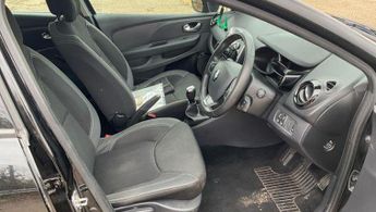 Renault Clio 0.9 TCe Play Euro 6 (s/s) 5dr