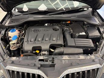 Skoda Yeti 2.0 TDI SE Business Outdoor 4WD Euro 5 5dr