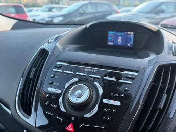 Ford Kuga 2.0 TDCi Titanium Powershift AWD Euro 5 5dr