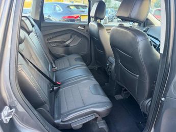 Ford Kuga 2.0 TDCi Titanium Powershift AWD Euro 5 5dr